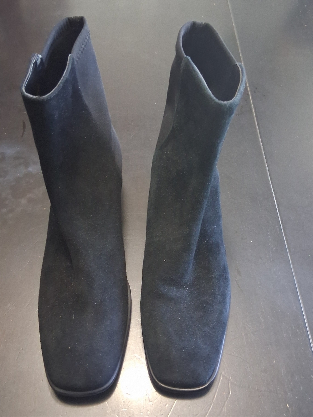 NEW Stuart Weitzman Easy On Reserve 5050 Suede Booties    Size 7.5